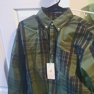 Large Staple Long Sleeve Green